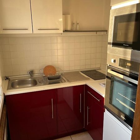 Saint Martin Appartement Troyes Buitenkant foto